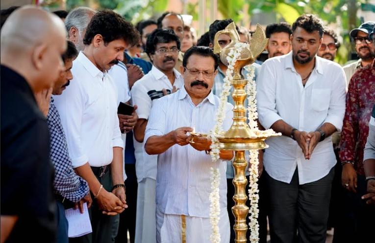 കടുവാക്കുന്നേല്‍ കുറുവച്ചനായി സുരേഷ് ഗോപി;  ഒറ്റക്കൊമ്പന്‍  ആരംഭിച്ചു